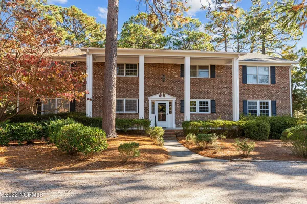 $1,375 | 325 Driftwood Circle, Unit B, Southern Pines, NC 28387