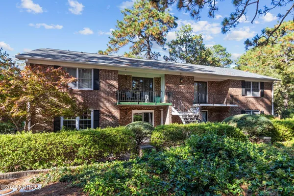 $1,375 | 325 Driftwood Circle, Unit B, Southern Pines, NC 28387