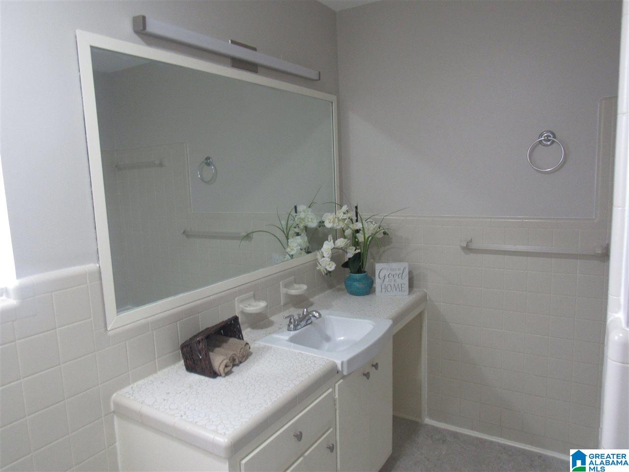 716 Roberson Road Fairfield, AL 35064 - Photo 12 of 16