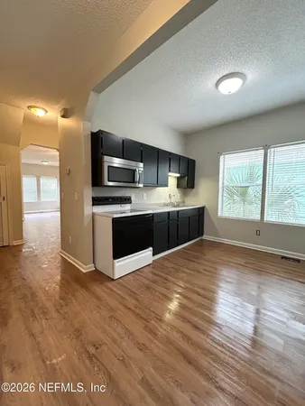 $1,350 | 2786 Forbes Street, Jacksonville, FL 32205