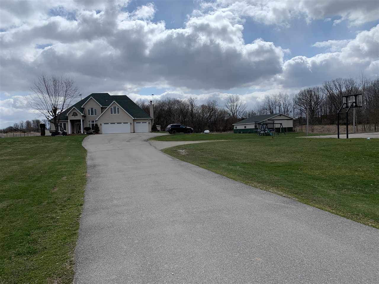 800 North Jerome Road Ithaca, MI 48847 - Photo 50 of 88 1873692-49.JPG