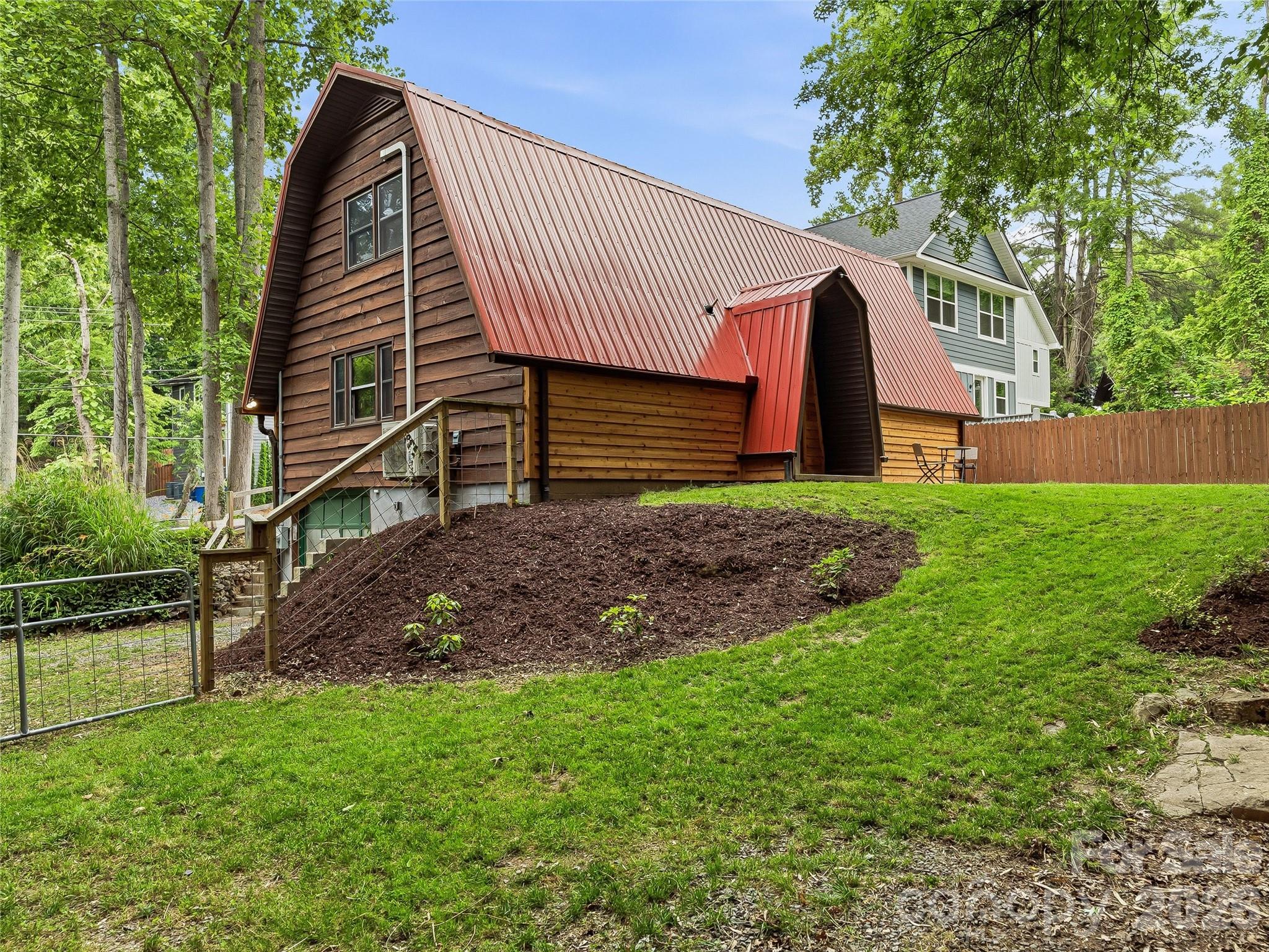 355 London Road Asheville, NC 28803 - Photo 22 of 28