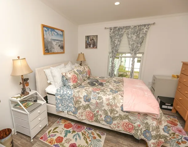 $359,000 | 3 B Street, Merrimac, MA 01860