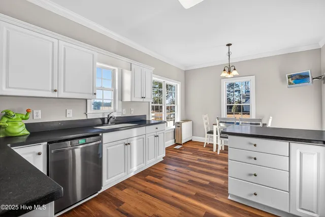 $364,900 | 162 Deer Run Lane, Beulaville, NC 28518