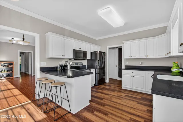 $364,900 | 162 Deer Run Lane, Beulaville, NC 28518