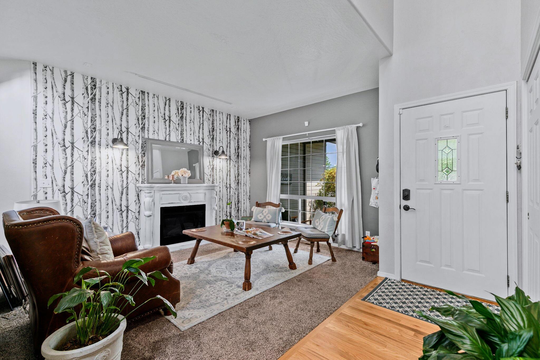 245 Arnos Road Talent, OR 97540 - Photo 6 of 51 240_Arnos_07