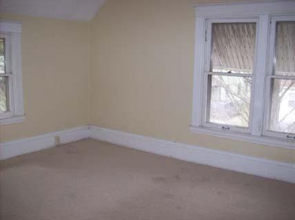 1023 Reed Street Kalamazoo, MI 49001 - Photo 9 of 15 Additional Photo