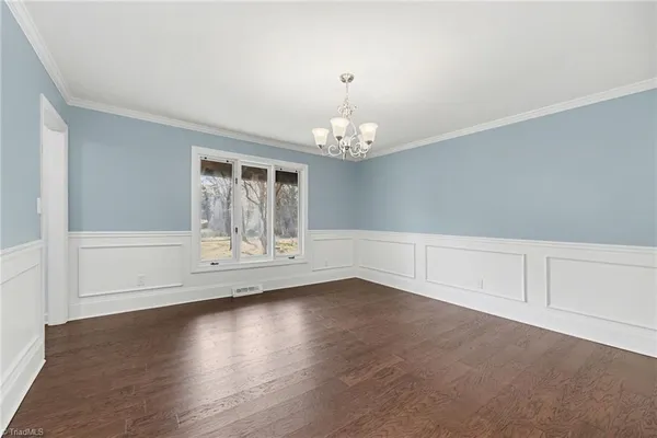 $475,000 | 4103 Oak Hollow Drive, High Point, NC 27265