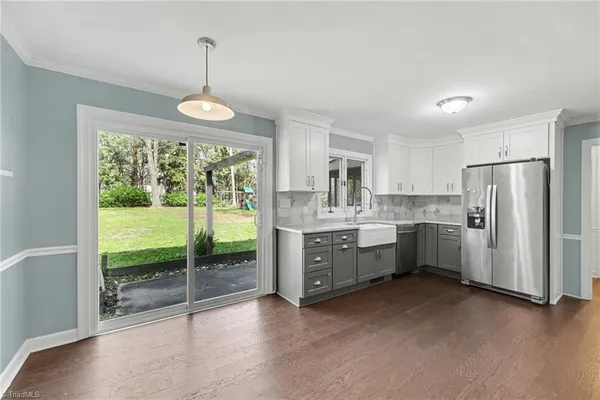 $475,000 | 4103 Oak Hollow Drive, High Point, NC 27265