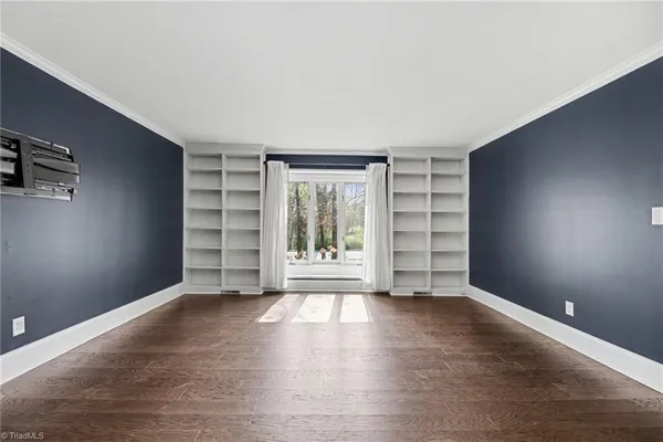 $475,000 | 4103 Oak Hollow Drive, High Point, NC 27265