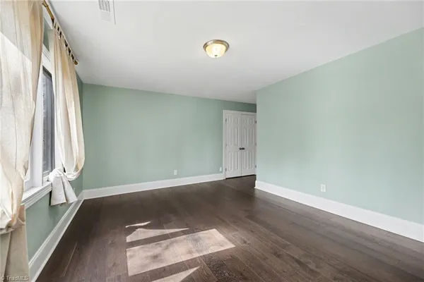 $475,000 | 4103 Oak Hollow Drive, High Point, NC 27265