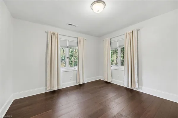 $475,000 | 4103 Oak Hollow Drive, High Point, NC 27265