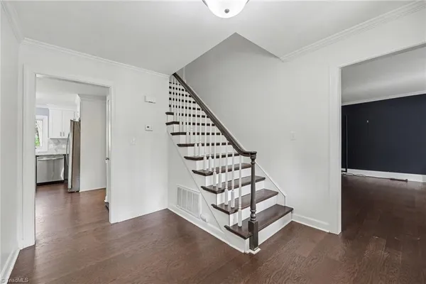 $475,000 | 4103 Oak Hollow Drive, High Point, NC 27265