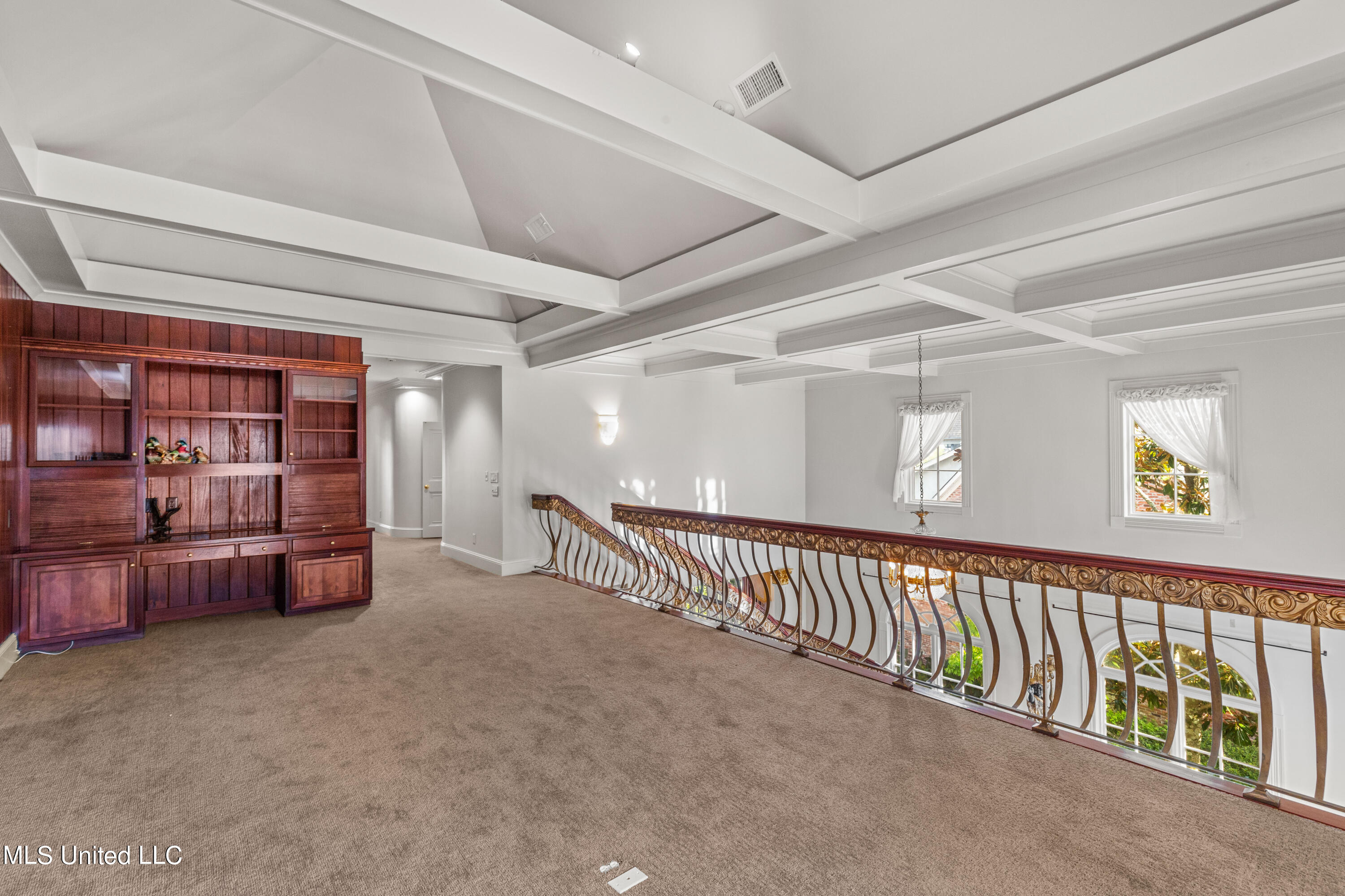 133 Overlook Pointe Drive Ridgeland, MS 39157 - Photo 46 of 93 Tray Ceiling in Primary Suite Den