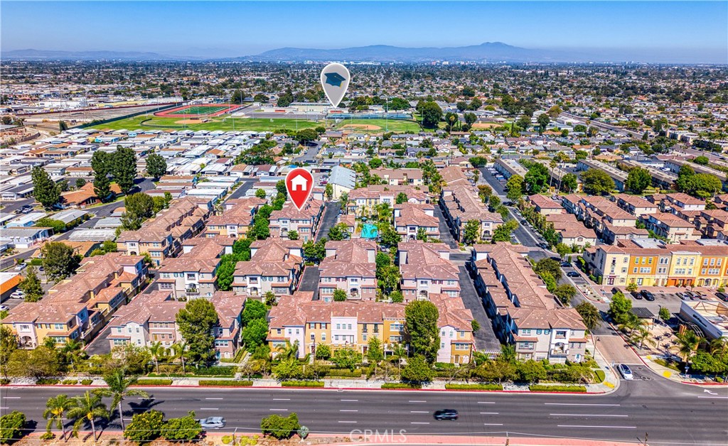 8053 Picasso Stanton, CA 90680 - Photo 3 of 58