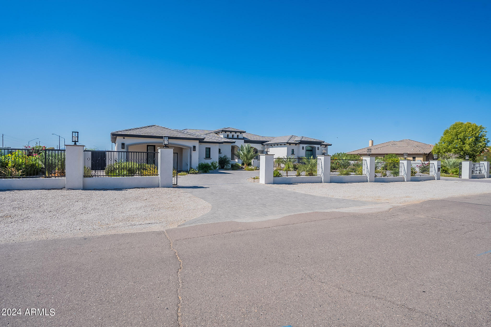 6378 South 154th Street Gilbert, AZ 85298 - Photo 6 of 97 South-1