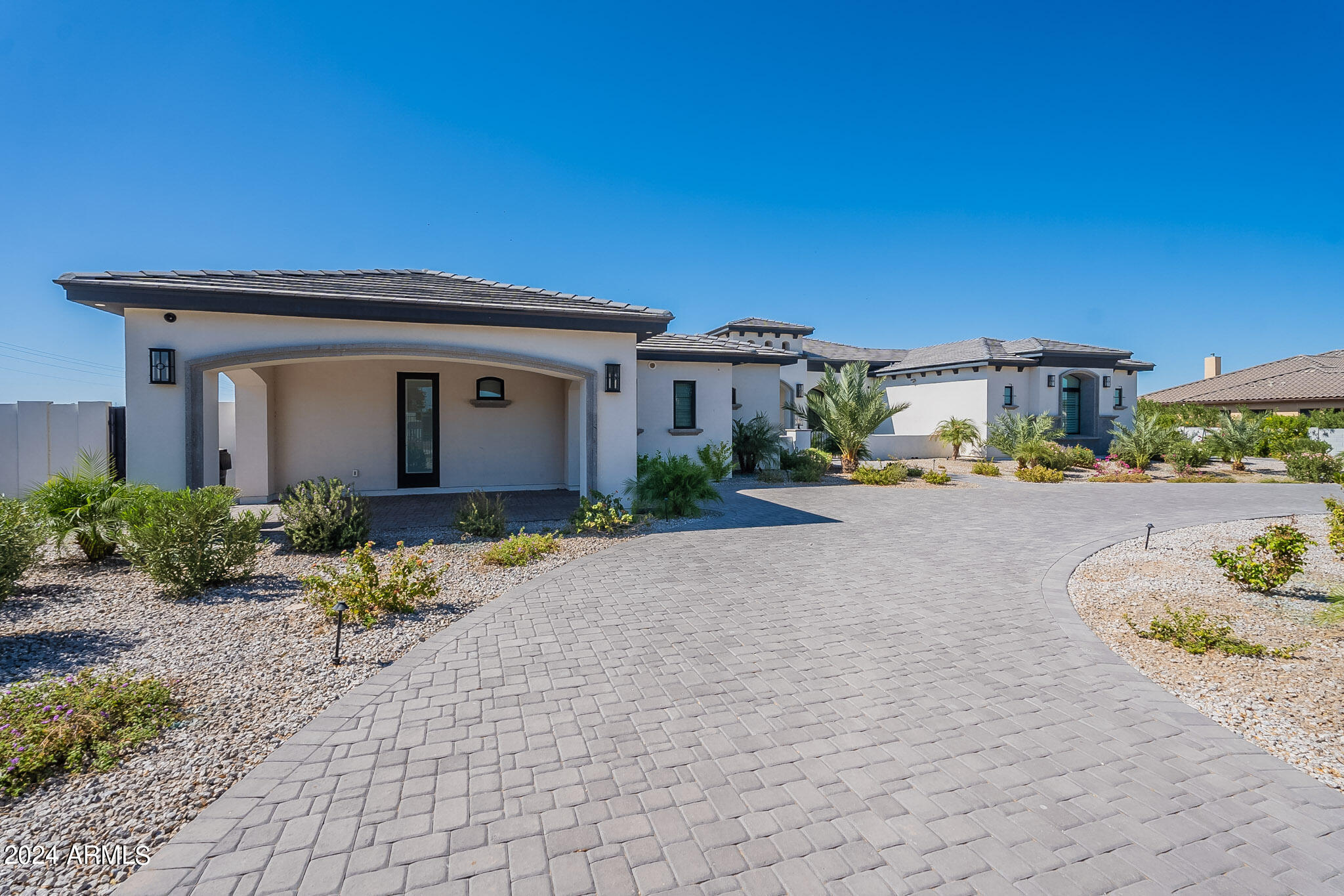 6378 South 154th Street Gilbert, AZ 85298 - Photo 9 of 97 South-4
