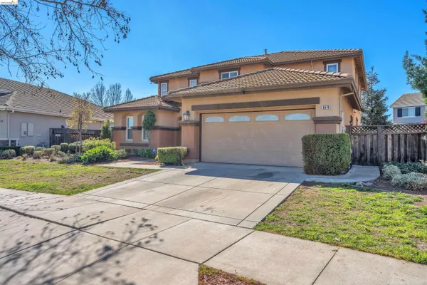 $795,000 | 5670 Carlow Way, Antioch, CA 94531
