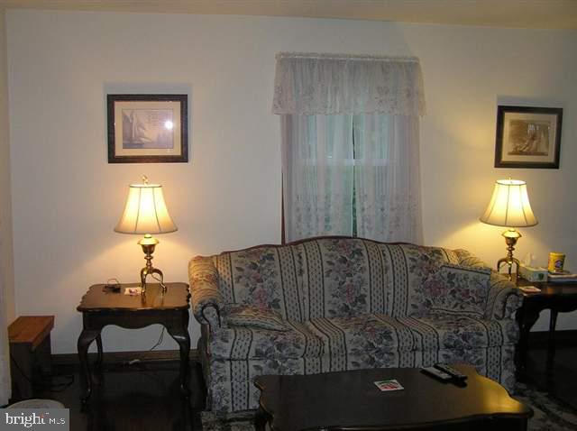 570 Greason Road Carlisle, PA 17015 - Photo 5 of 10 Gallery Image 5