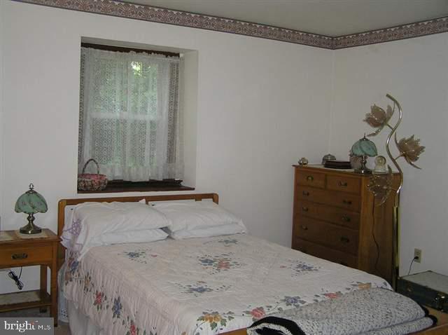 570 Greason Road Carlisle, PA 17015 - Photo 7 of 10 Gallery Image 7