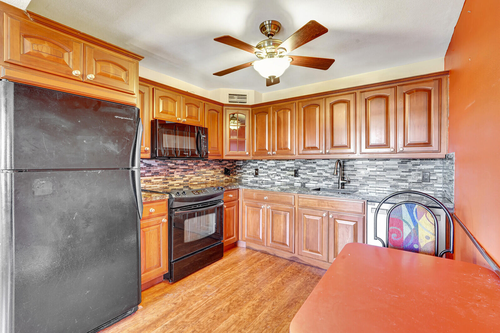 4022 Newcastle B, Unit 4022 Boca Raton, FL 33434 - Photo 2 of 23 10_Image_10_mls