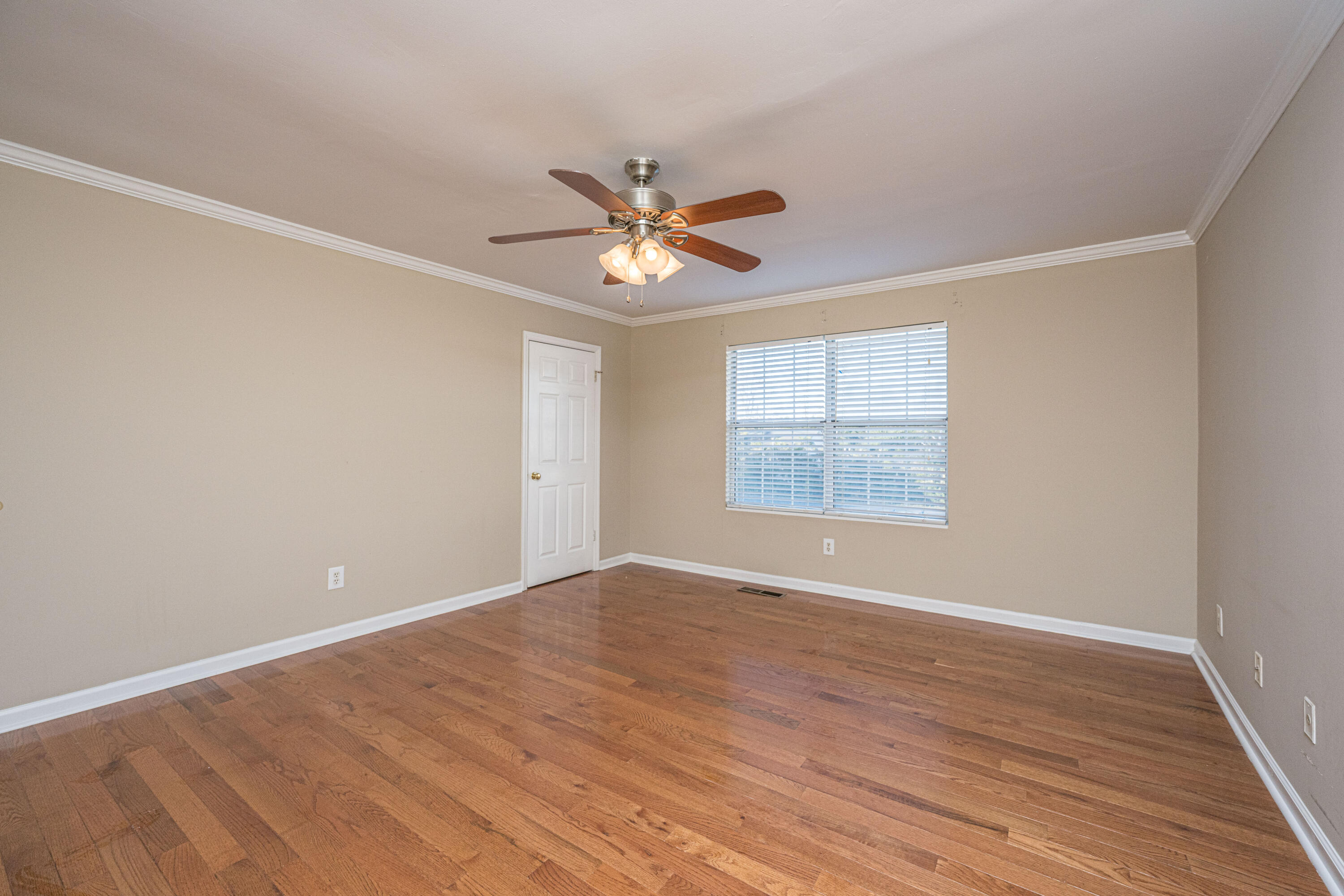 2073 Rondo Street, Unit H Charleston, SC 29414 - Photo 29 of 38 2073RhondoStUnitH026