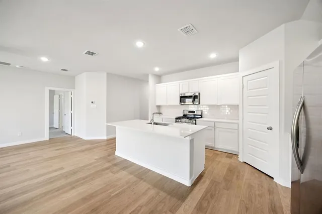 $279,990 | 305 Lockhart Street, Greenville, TX 75402