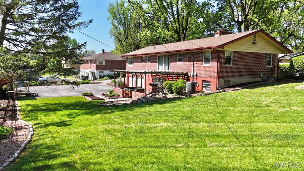 918 Werner Road Belleville, IL 62223 - Photo 2 of 6