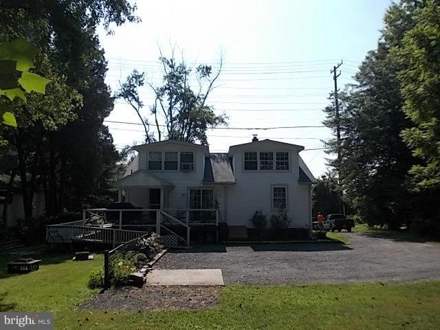 1203 Edgewood Road Edgewood, MD 21040 - Photo 4 of 27 a front view of house with yard and green space