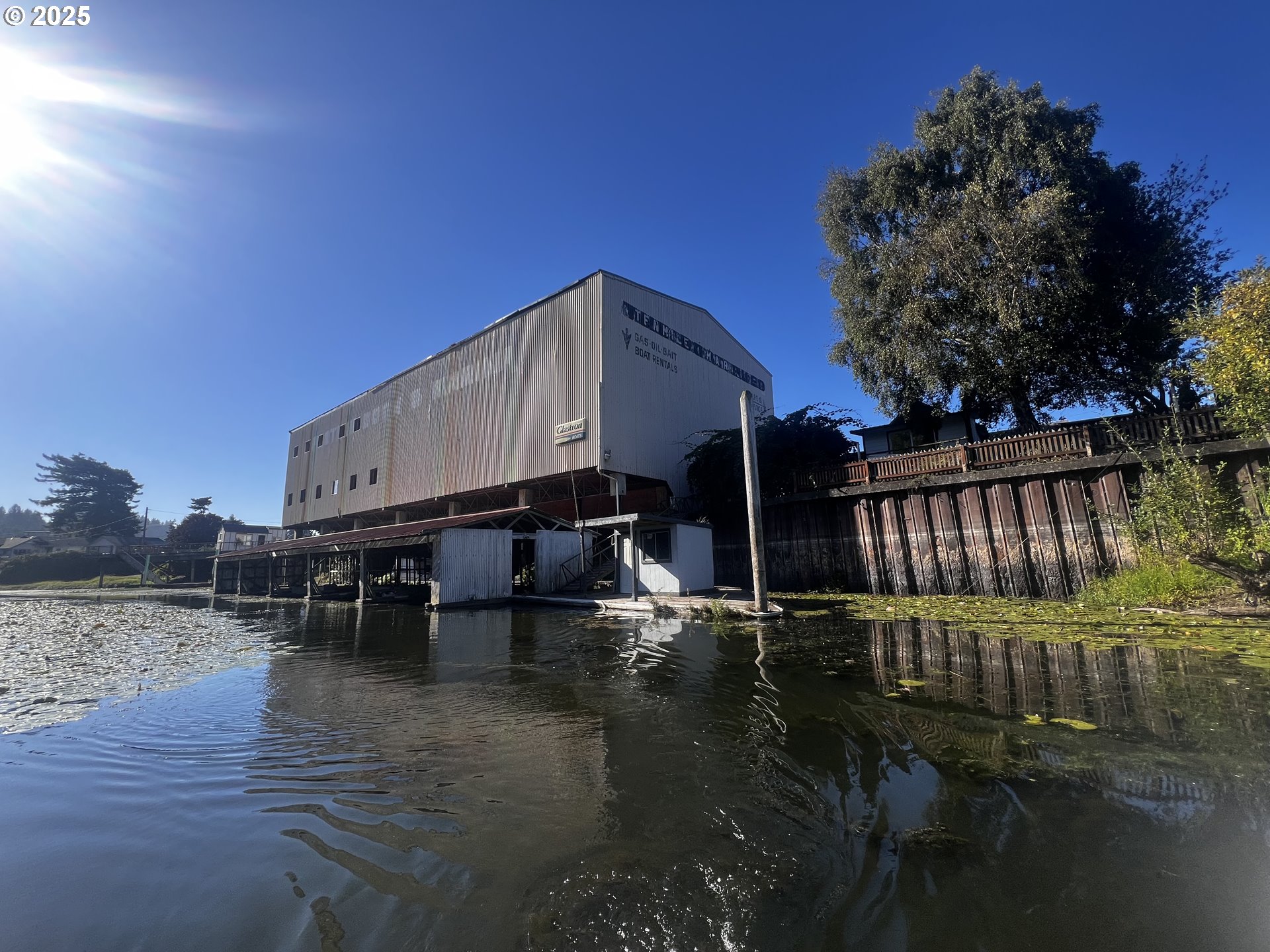 700 Park Avenue, Unit 703 625 Lakeside, OR 97449 - Photo 3 of 28