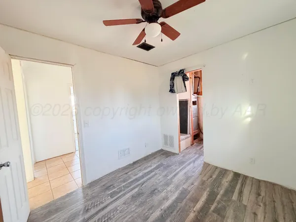$129,900 | 320 Arthur Street, Tulia, TX 79088