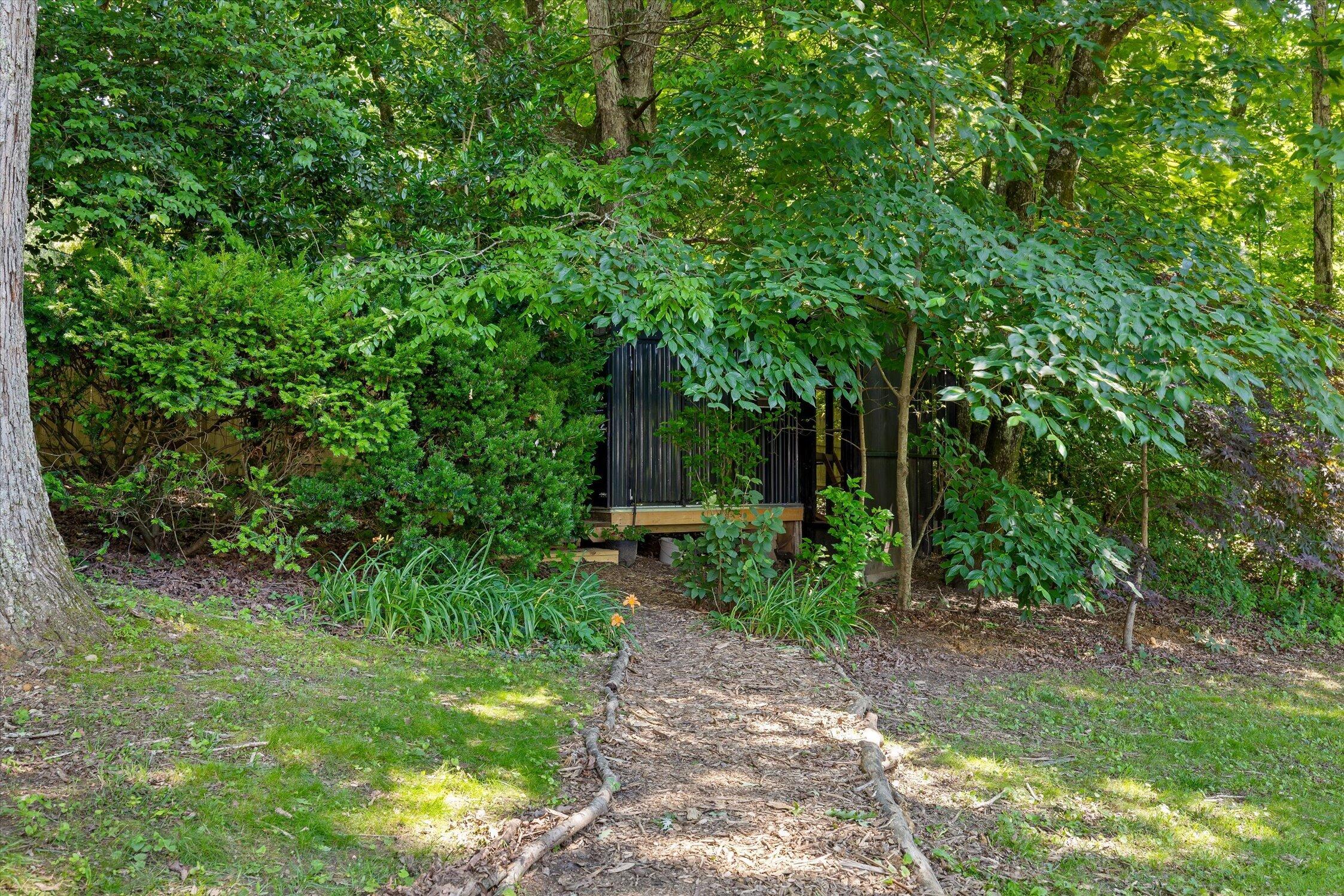 117 Grayson Road Signal Mountain, TN 37377 - Photo 77 of 97 088-117 Grayson Rd-87