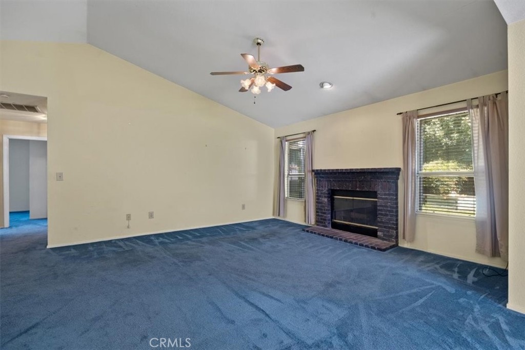 1095 Green Street Willows, CA 95988 - Photo 10 of 37