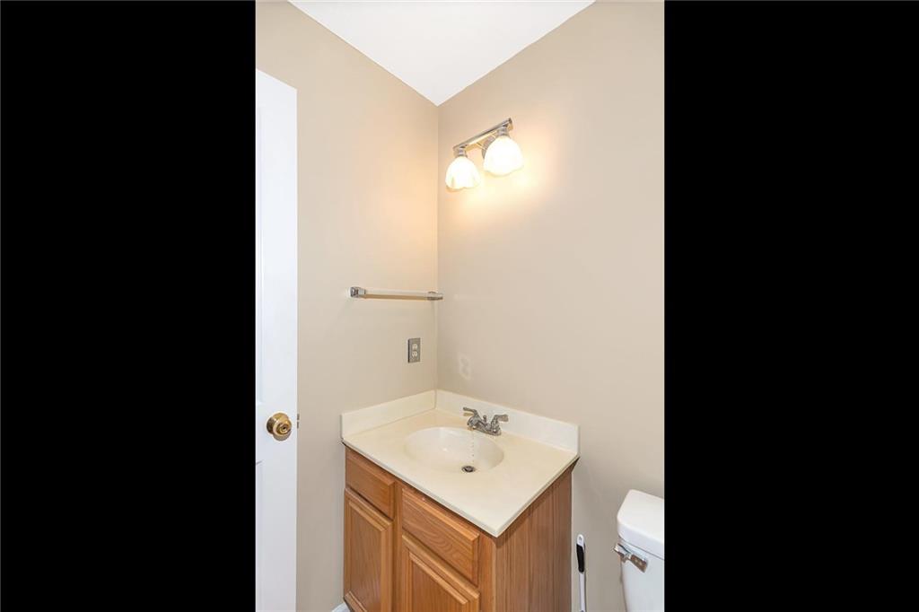 10815 Thistle Ridge Fishers, IN 46038 - Photo 18 of 30 Gallery Image 18