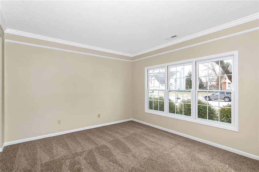10815 Thistle Ridge Fishers, IN 46038 - Photo 6 of 30 Gallery Image 6