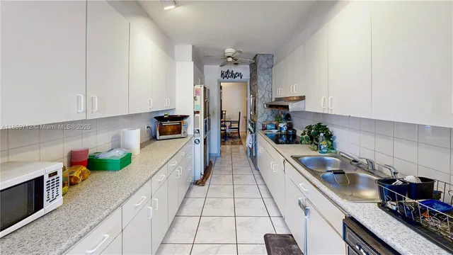 $899,900 | 2420 Northwest 132nd Street, Miami, FL 33167