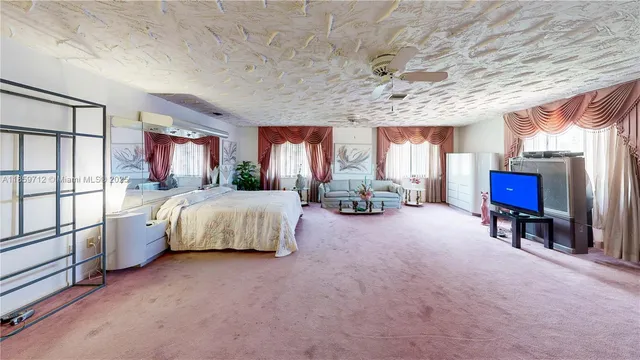 $899,900 | 2420 Northwest 132nd Street, Miami, FL 33167