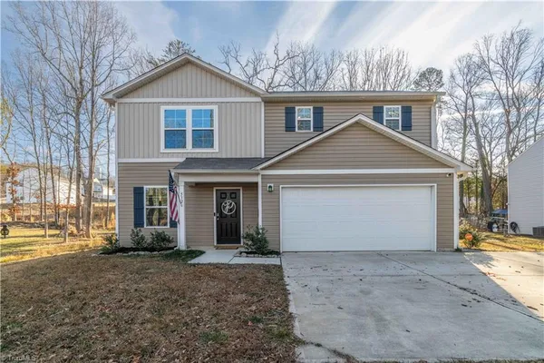 $289,000 | 532 North Main Street, Denton, NC 27239