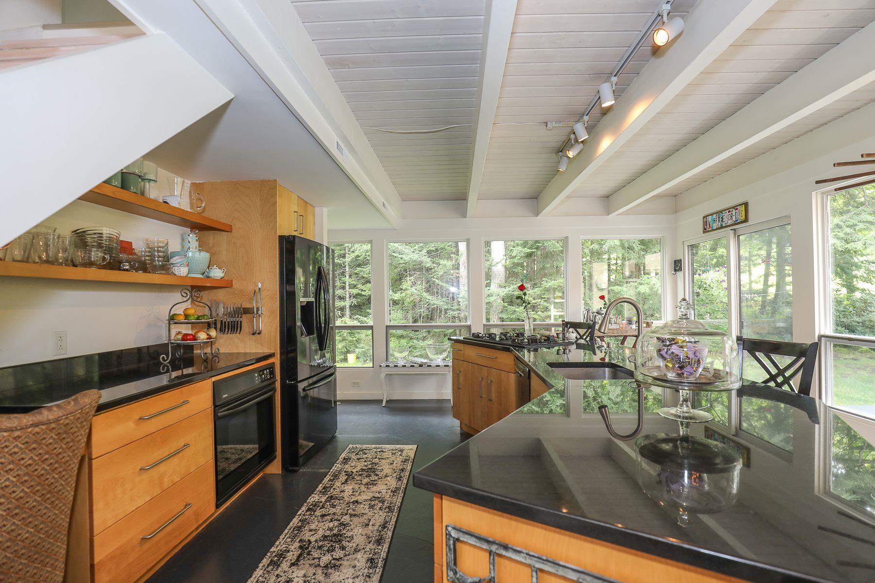 27 Eagle Drive Grantham, NH 03753 - Photo 11 of 39