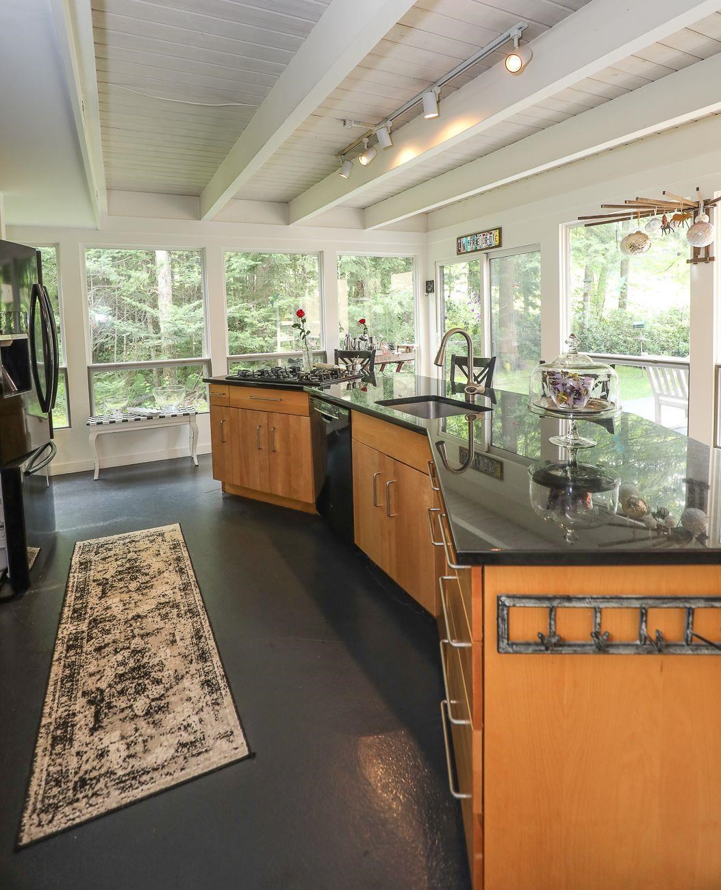 27 Eagle Drive Grantham, NH 03753 - Photo 8 of 39