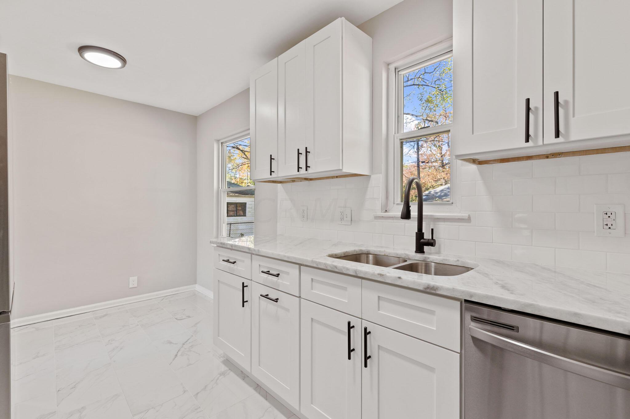 189 North Kellner Road Columbus, OH 43209 - Photo 11 of 17 2022-10-13 189 N Kellner Rd 14