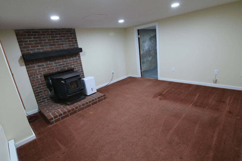 1430 Russell Road, Unit 12 Westfield, MA 01085 - Photo 9 of 14