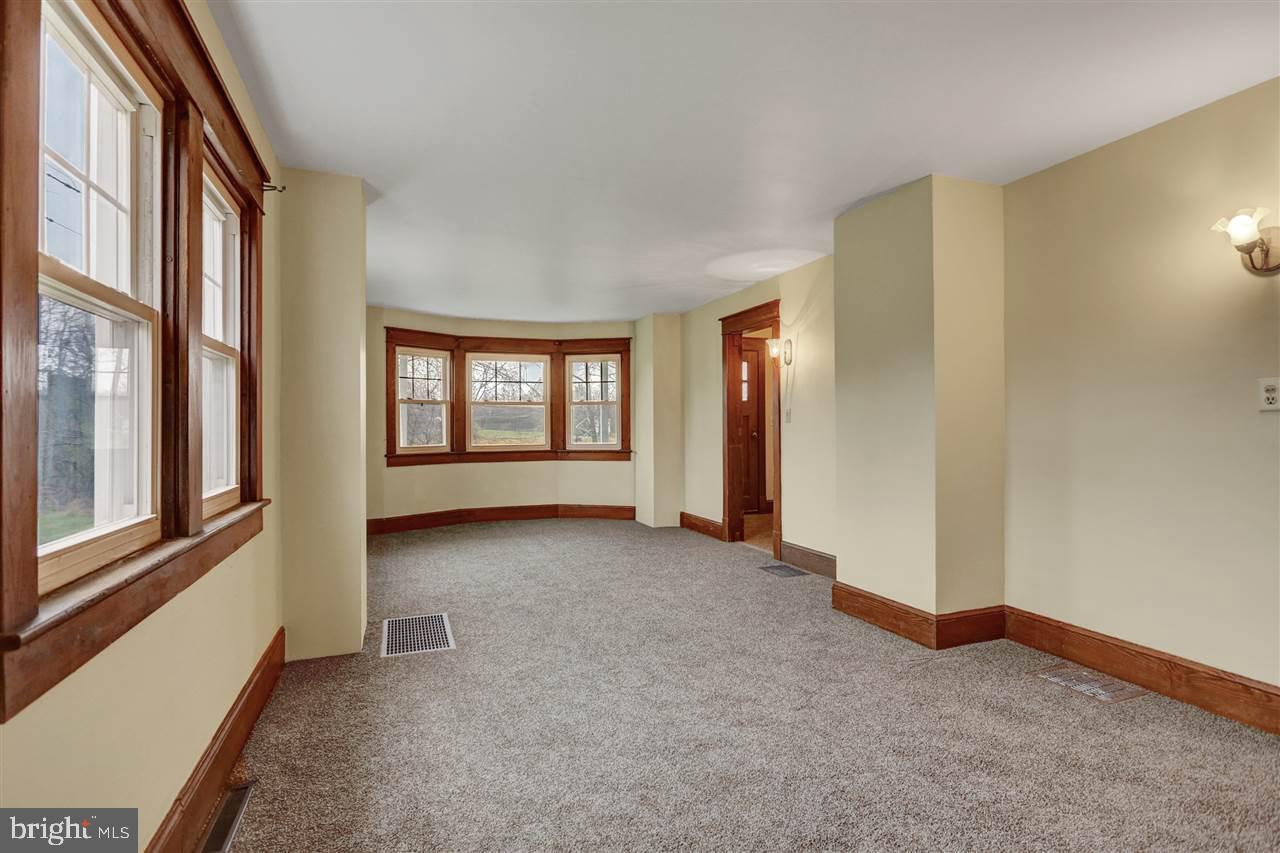 352 North Middlesex Road Carlisle, PA 17013 - Photo 12 of 24 Gallery Image 12