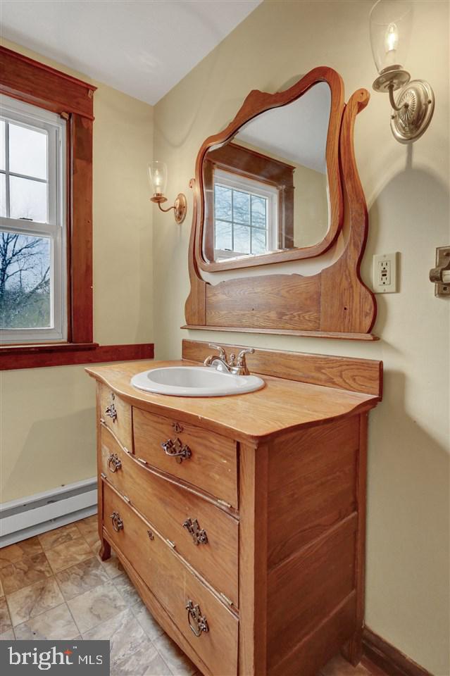 352 North Middlesex Road Carlisle, PA 17013 - Photo 19 of 24 Gallery Image 19