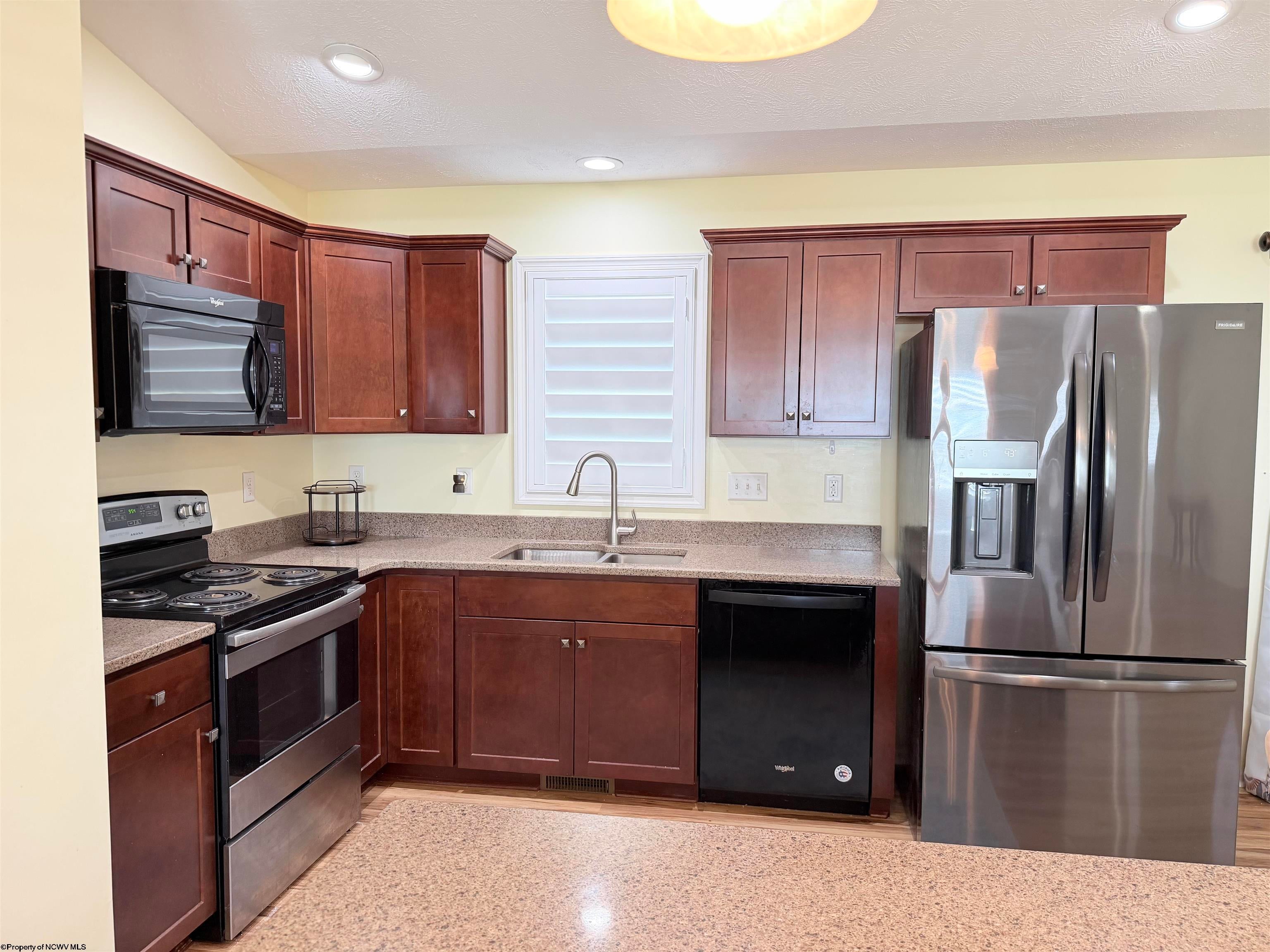 309 Sunrise Ridge Drive Reedsville, WV 26547 - Photo 21 of 46 Gallery Image 21