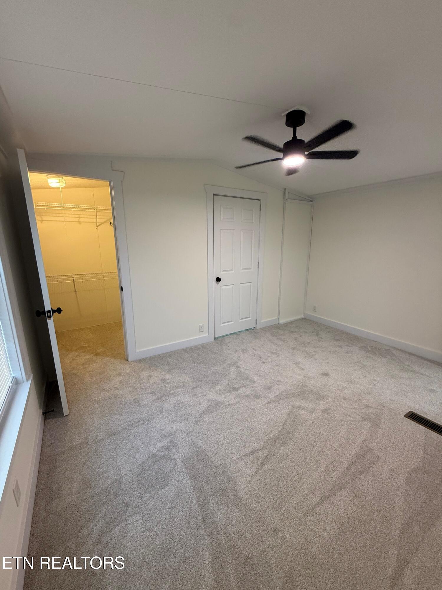 9544 Raccoon Woods Road Heiskell, TN 37754 - Photo 9 of 19 Master Bedroom (1)