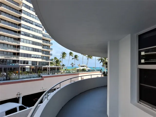 $3,200 | 5161 Collins Avenue, Unit 312, Miami Beach, FL 33140