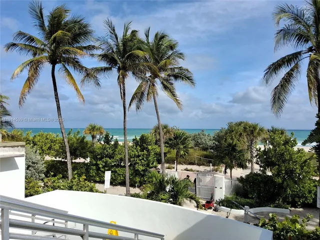 $3,200 | 5161 Collins Avenue, Unit 312, Miami Beach, FL 33140