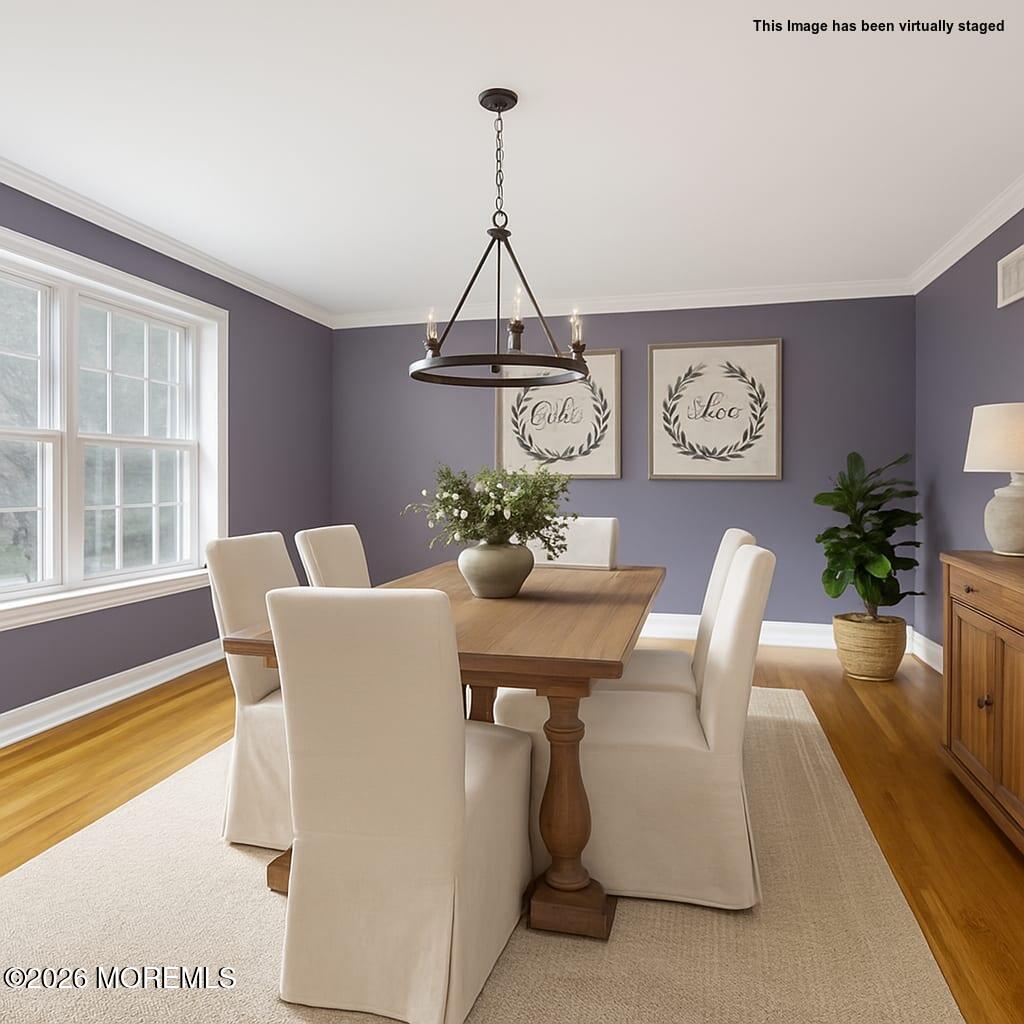 15 Huntley Road Holmdel, NJ 07733 - Photo 17 of 49 -staged dining room