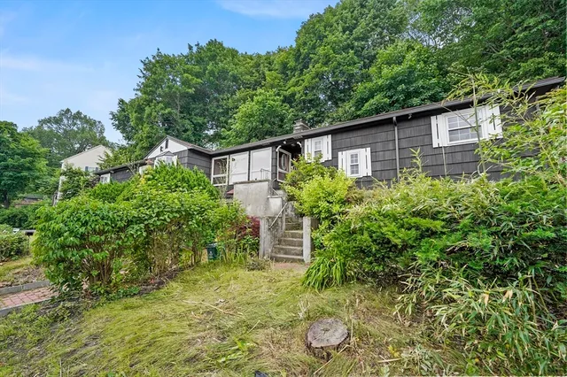 $579,900 | 577 Grove Street, Worcester, MA 01605